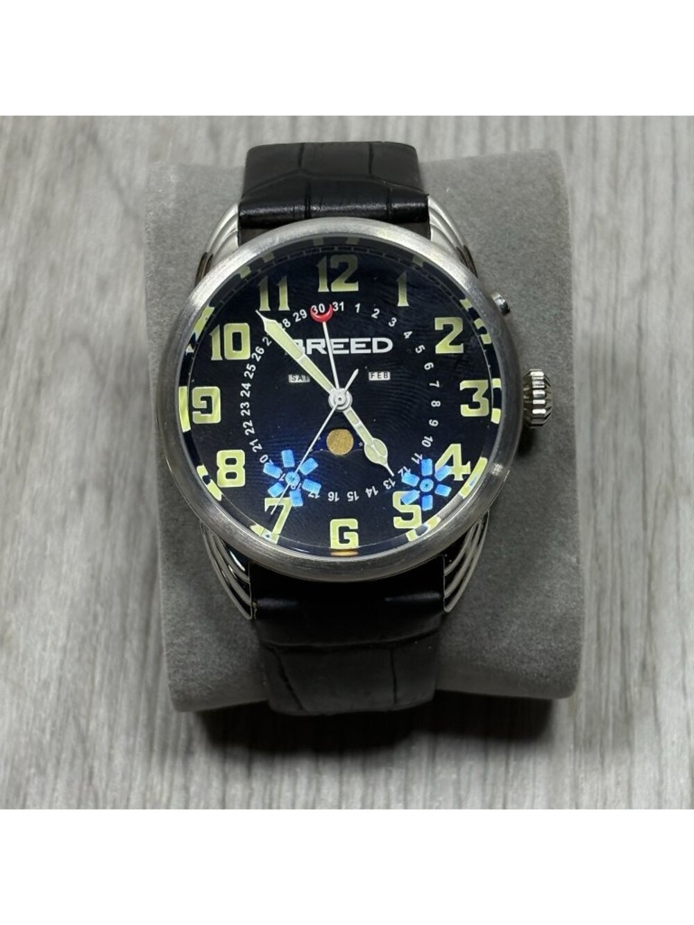 Breed Men's Watch with Moon Phase Black Genuine Leather Strap - NEEDS BATTERY